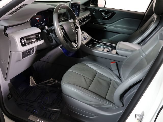 Used 2020 Lincoln Aviator Reserve w/ Equipment Group 201A AWD/4WD image 12