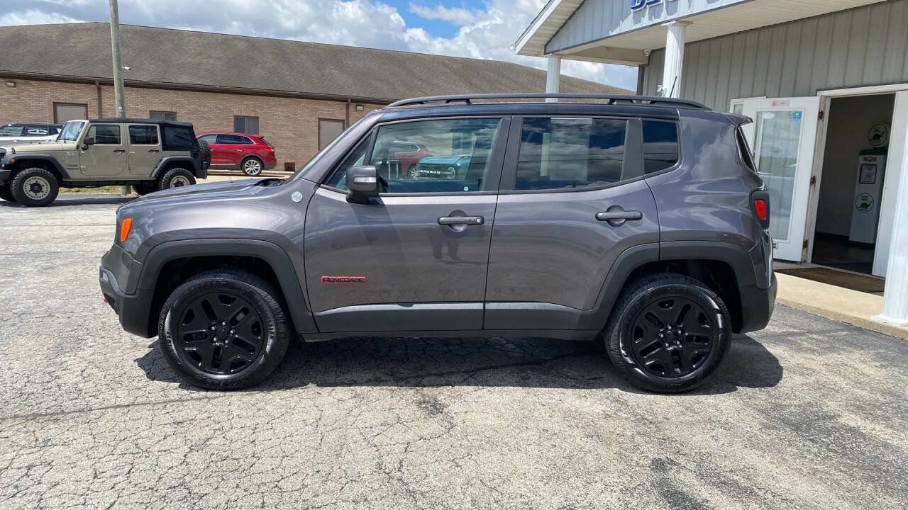 Used 2018 Jeep Renegade Trailhawk w/ Cold Weather Group II image 4