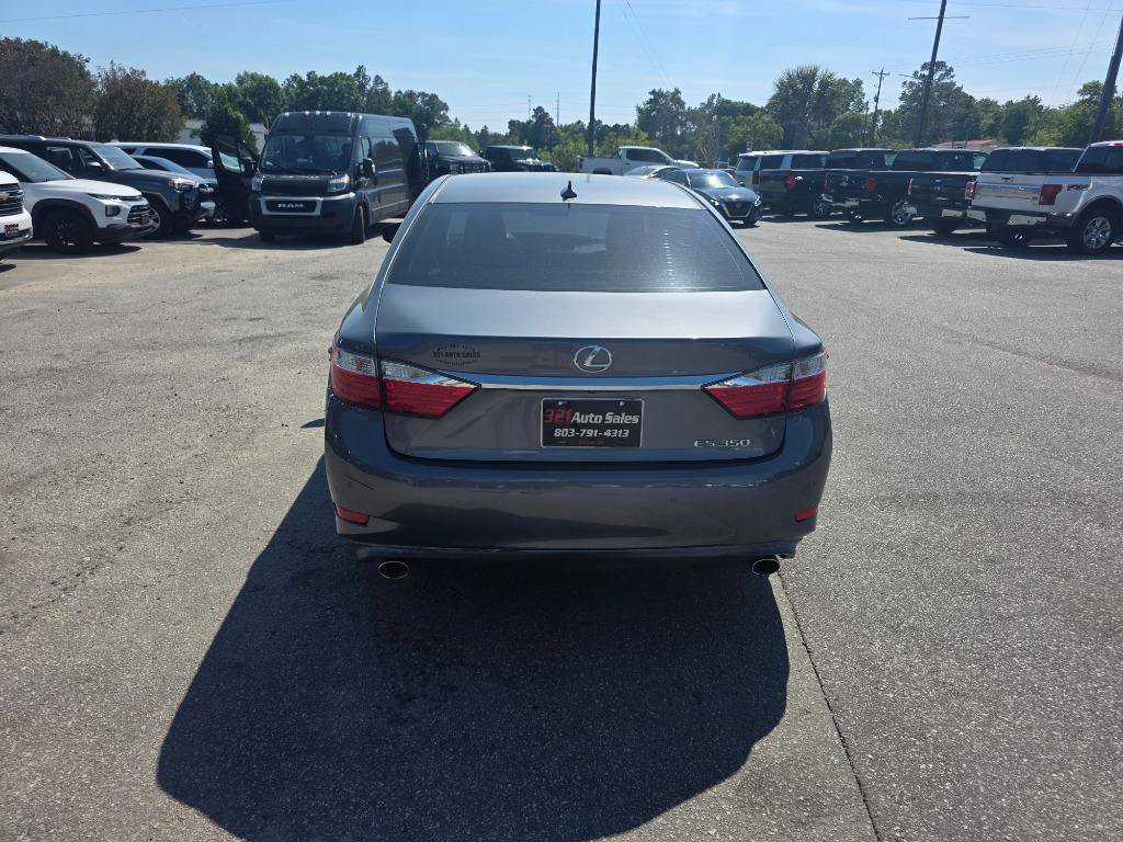 Used 2013 Lexus ES 350 w/ Luxury Pkg FWD image 3