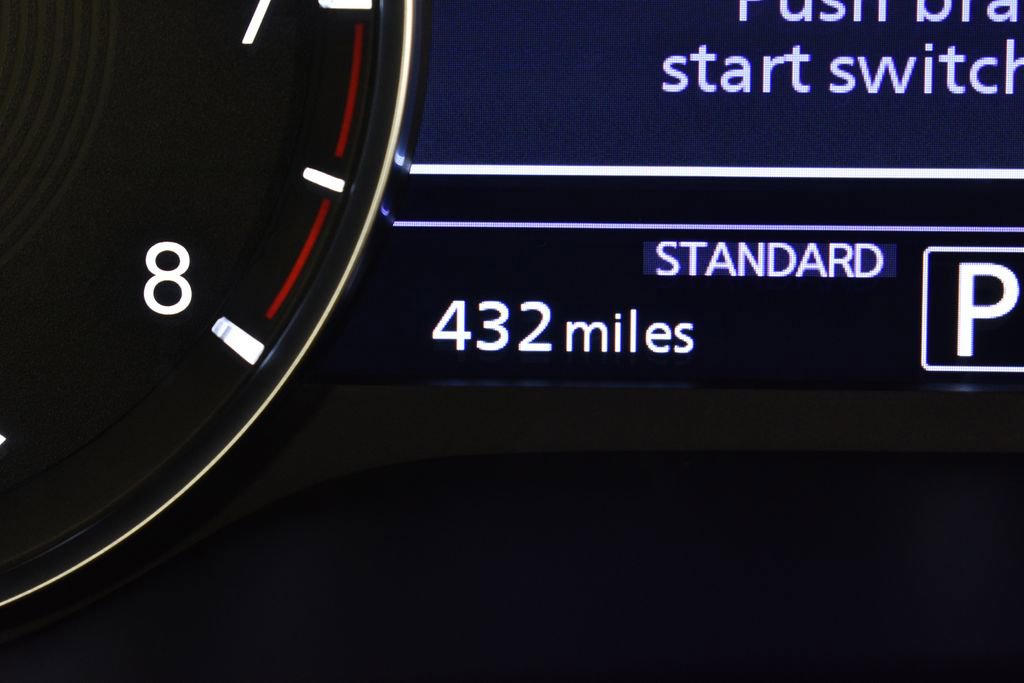 Certified 2025 INFINITI QX55 Luxe w/ Cargo Package image 5