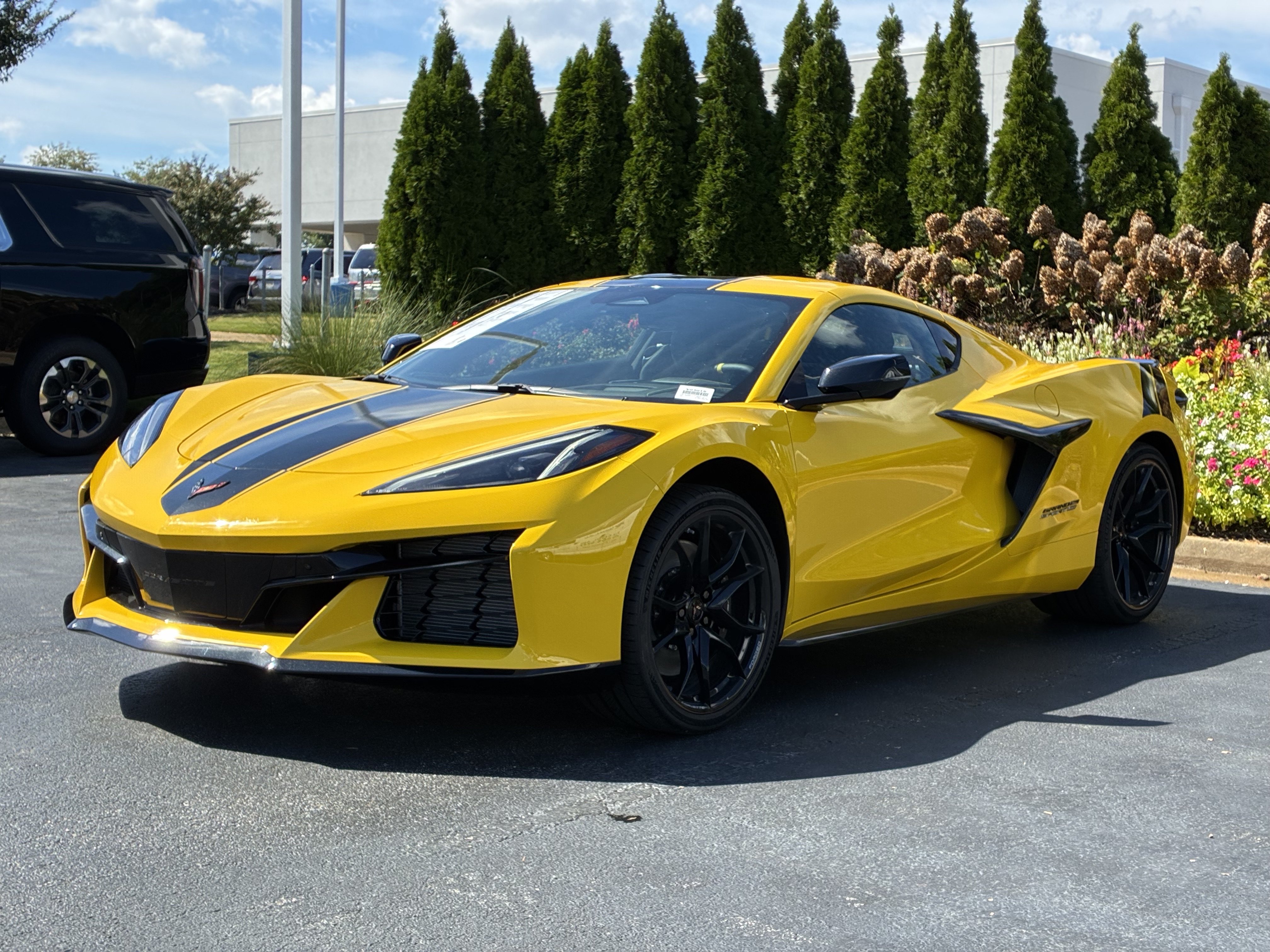 New 2027 Chevrolet Corvette Grand Sport w/ Stealth Interior Trim Package RWD image 6