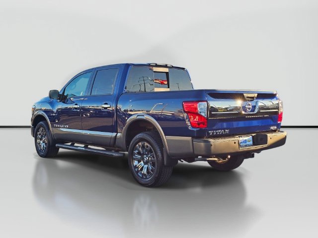 Used 2018 Nissan Titan Platinum Reserve AWD/4WD image 3
