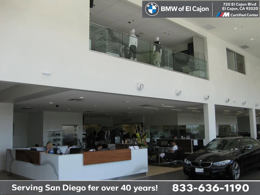 Used 2025 BMW X4 xDrive30i w/ Premium Package image 12