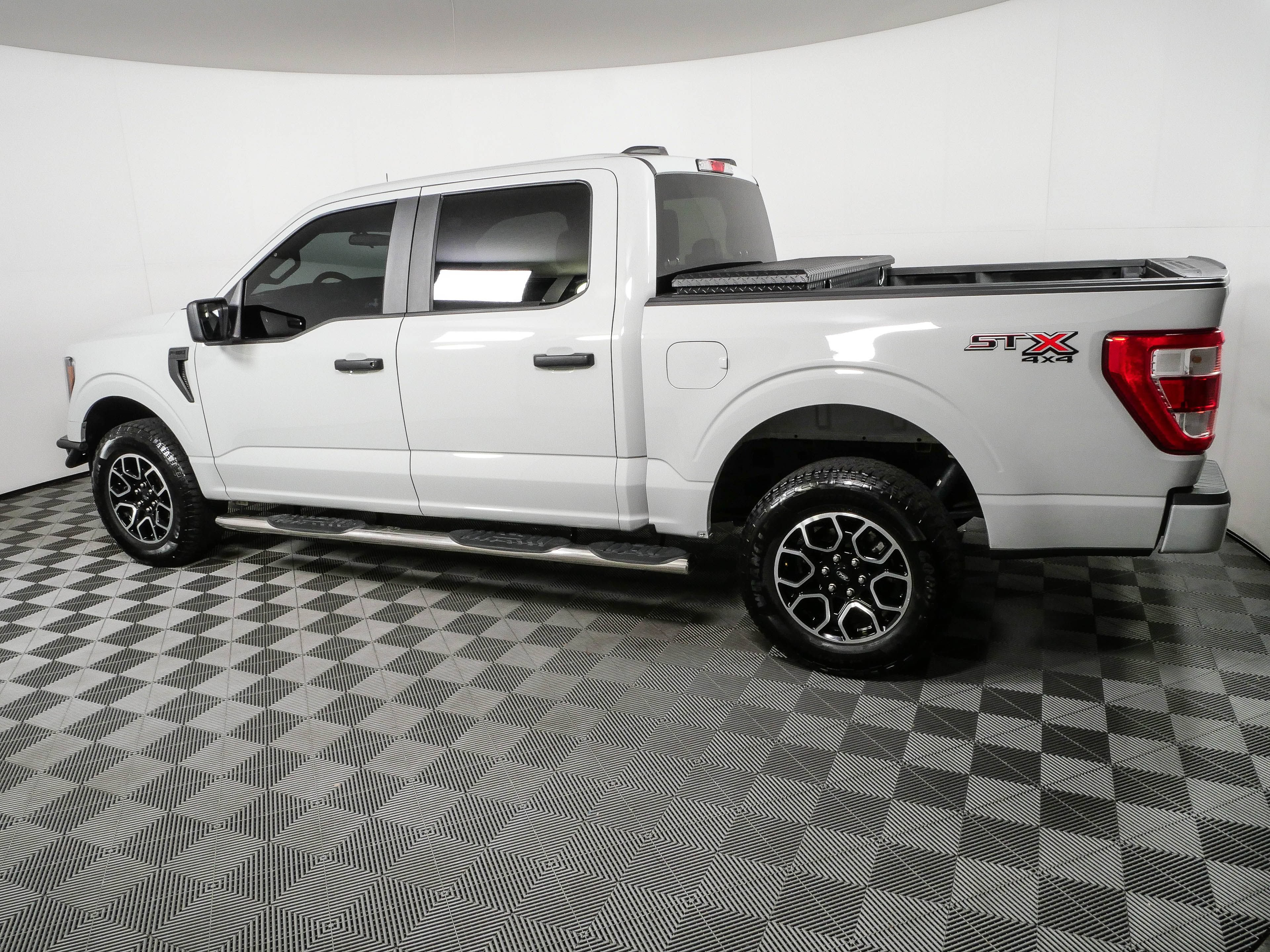 Used 2023 Ford F150 XL w/ STX Appearance Package AWD/4WD image 28