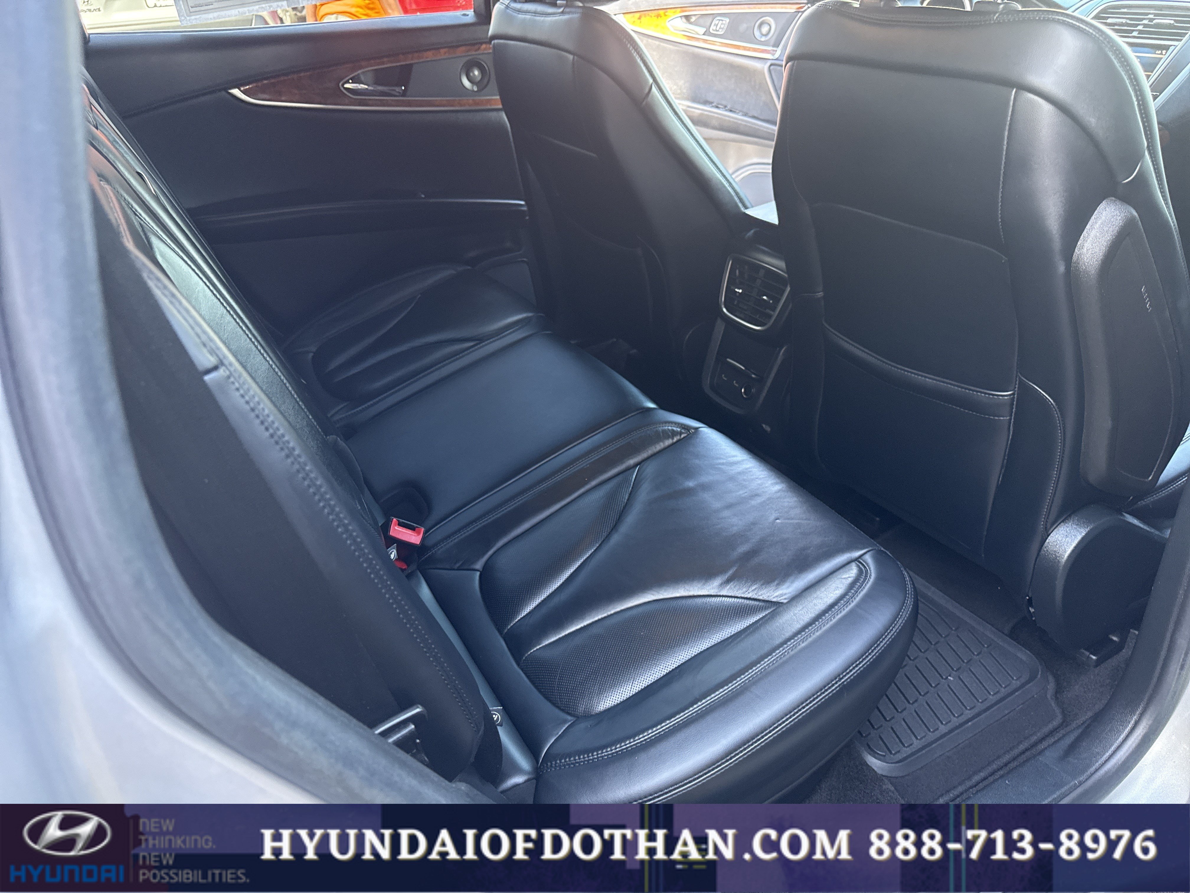 Used 2018 Lincoln MKX Select w/ Select Plus Package FWD image 14