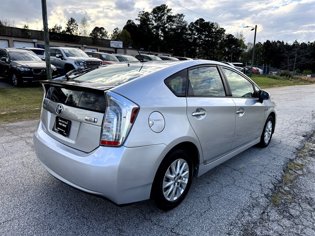 Used 2013 Toyota Prius Prime Plug-In Hybrid FWD image 6
