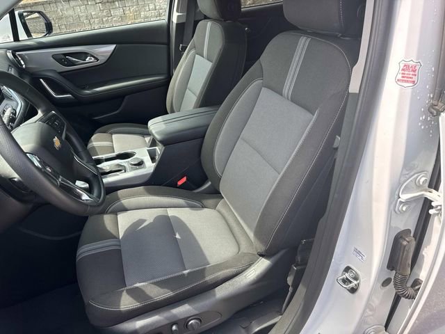 Used 2025 Chevrolet Blazer LT image 27