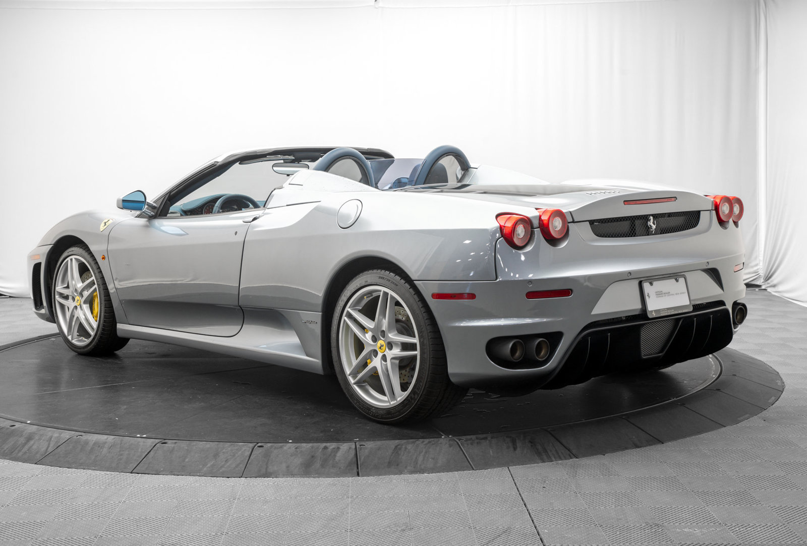 Used 2007 Ferrari F430 Spider RWD image 5