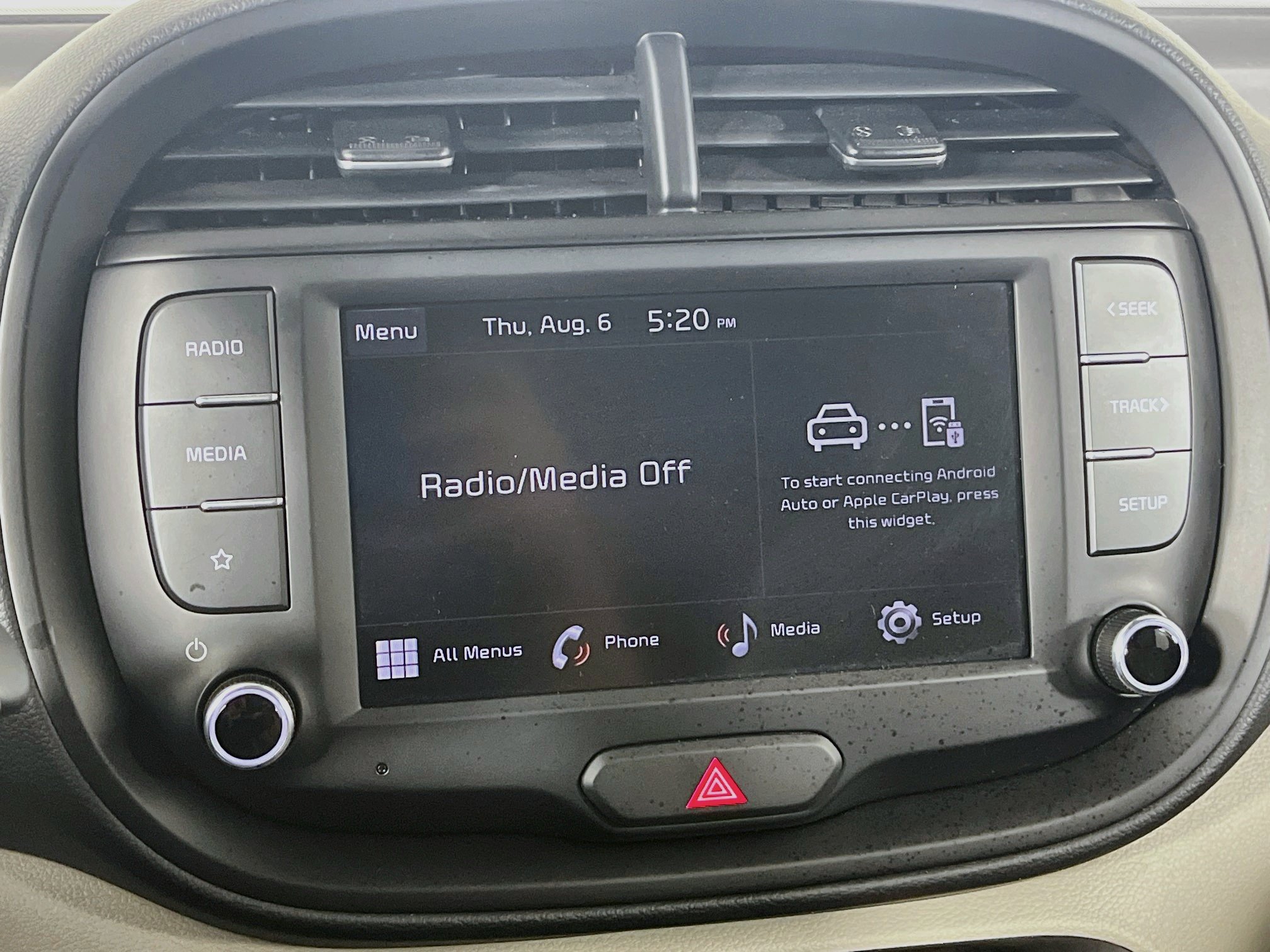 Used 2025 Kia Soul LX w/ LX Technology Package FWD image 21