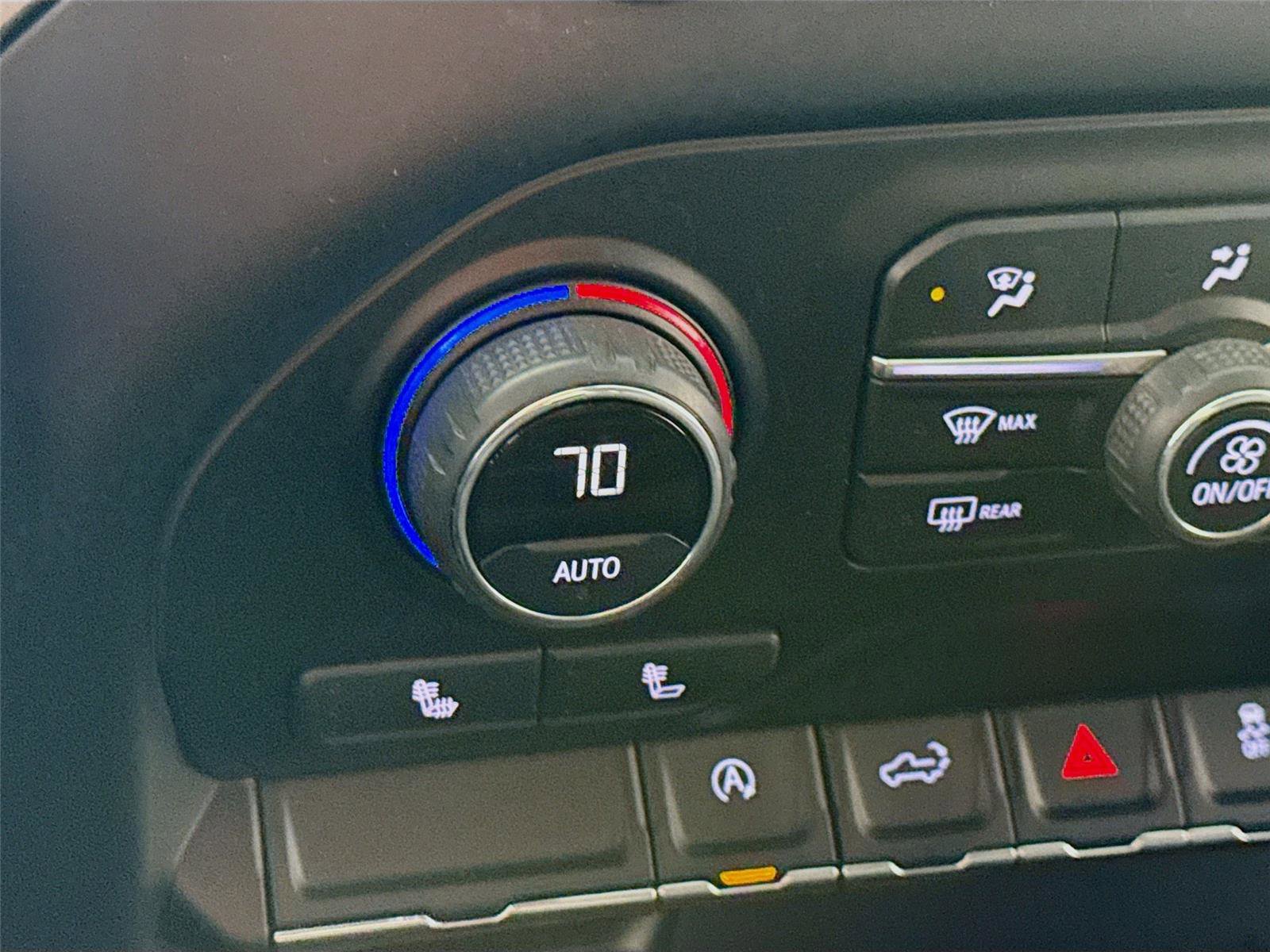 Used 2019 Chevrolet Silverado 1500 LT w/ All-Star Edition image 13
