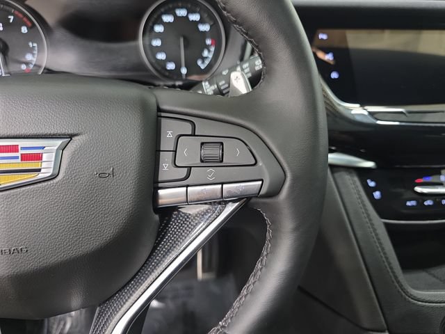 Certified 2024 Cadillac XT6 Sport w/ Technology Package AWD/4WD image 15