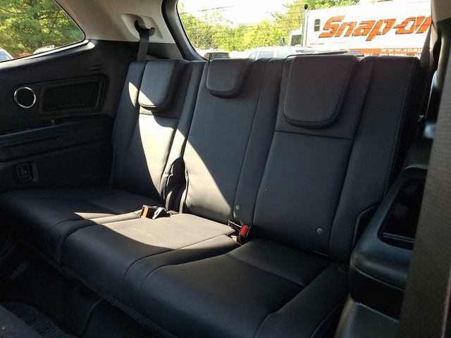 Certified 2025 Subaru Ascent Limited AWD/4WD image 11