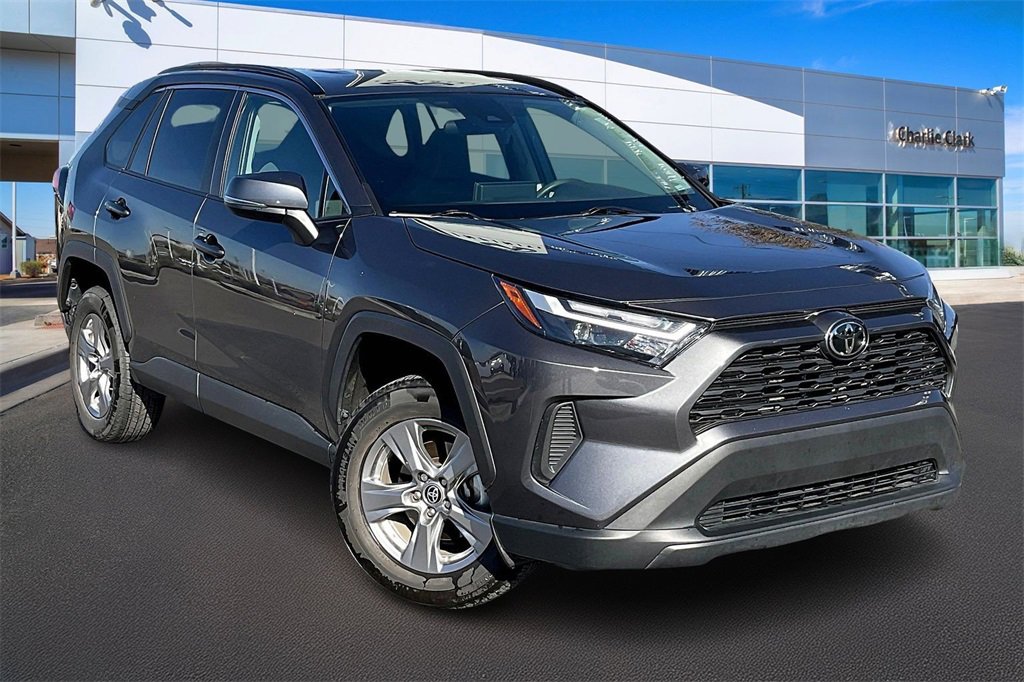 Used 2025 Toyota RAV4 XLE image 11