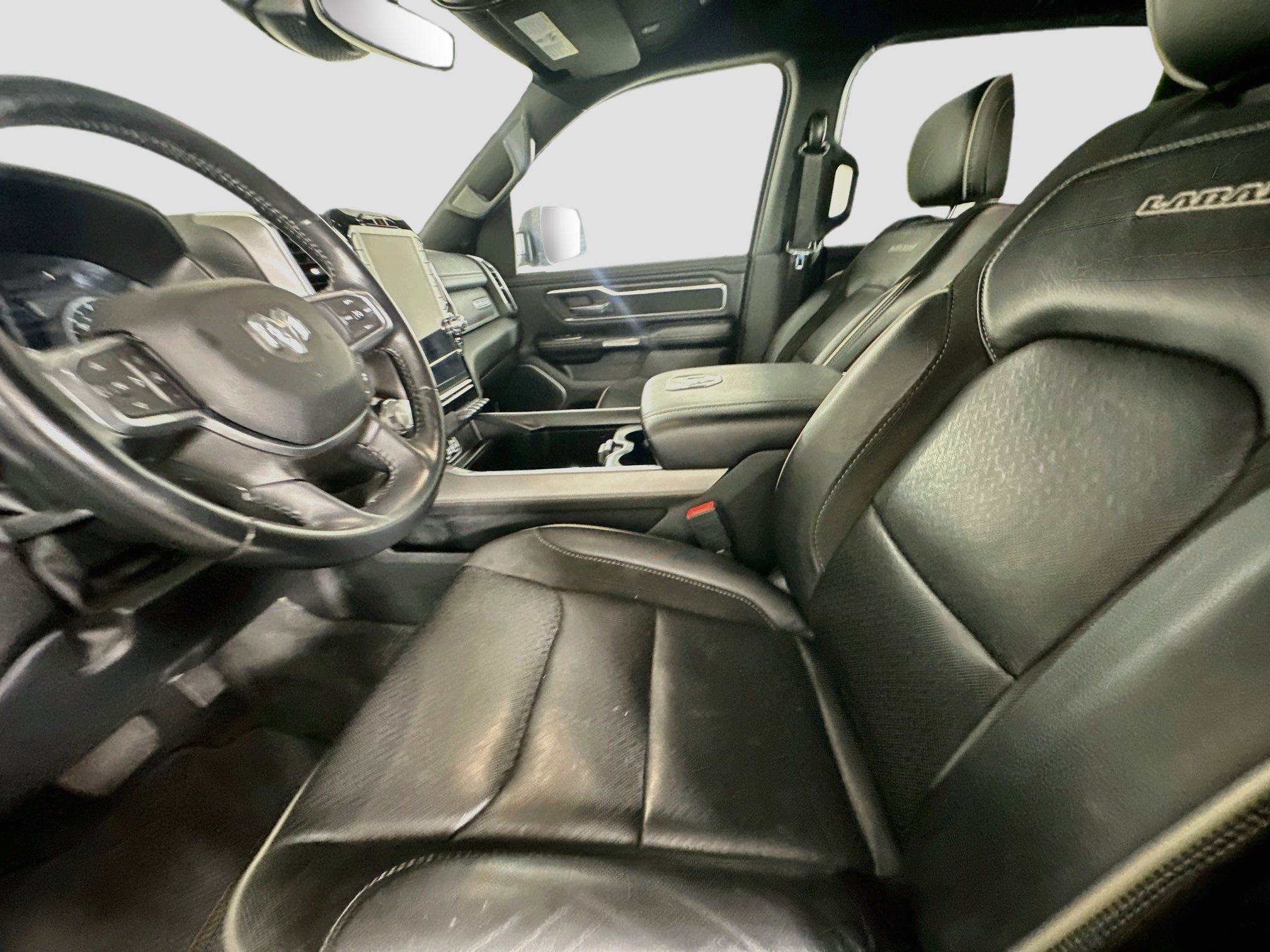 Used 2023 RAM 1500 Laramie AWD/4WD image 13