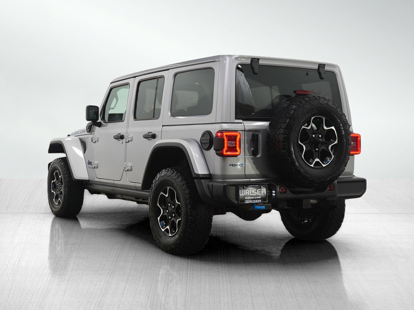 Used 2022 Jeep Wrangler Unlimited Rubicon 4xe w/ Cold Weather Group image 3