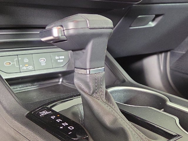 Certified 2026 Kia K5 LXS FWD image 19
