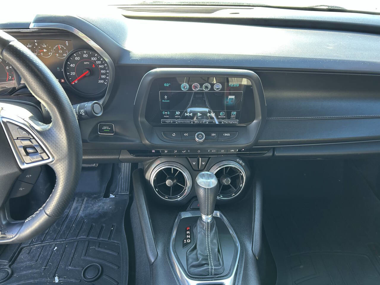 Used 2016 Chevrolet Camaro SS image 12