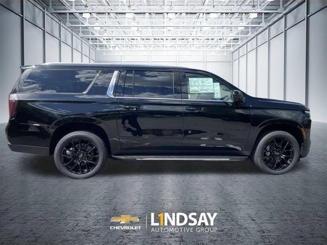 New 2026 Chevrolet Suburban LS AWD/4WD image 9