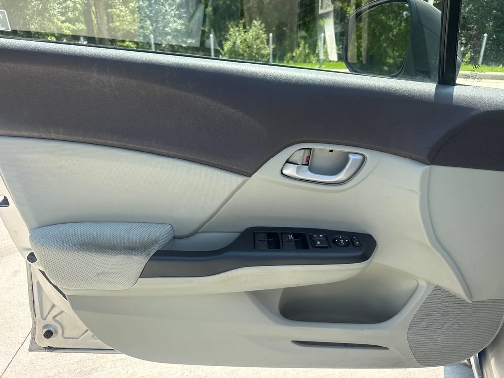 Used 2012 Honda Civic LX image 13