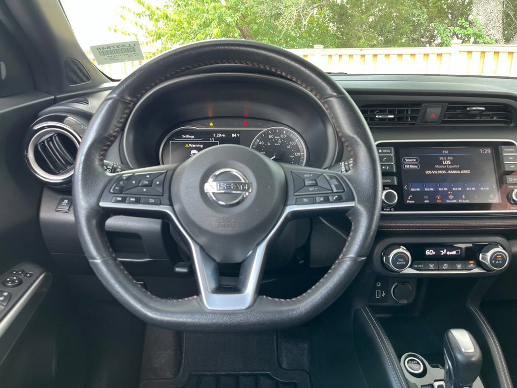 Used 2019 Nissan Kicks SR FWD image 17