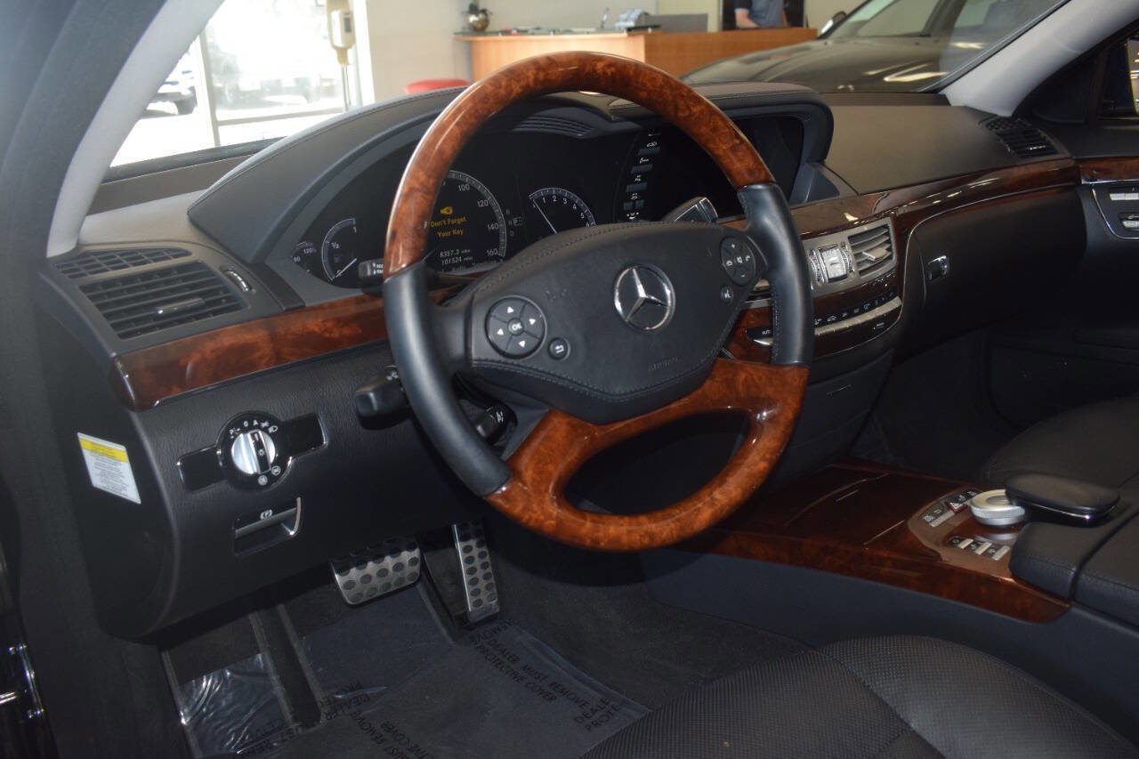 Used 2011 Mercedes-Benz S 550 image 24