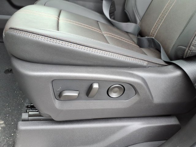 New 2026 Chevrolet Silverado 1500 High Country AWD/4WD image 7