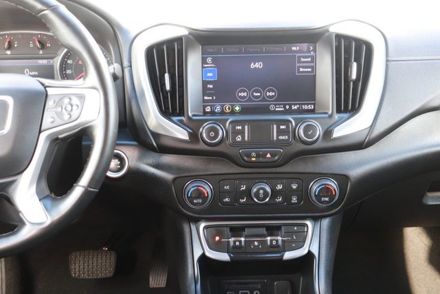 Used 2023 GMC Terrain SLT image 14