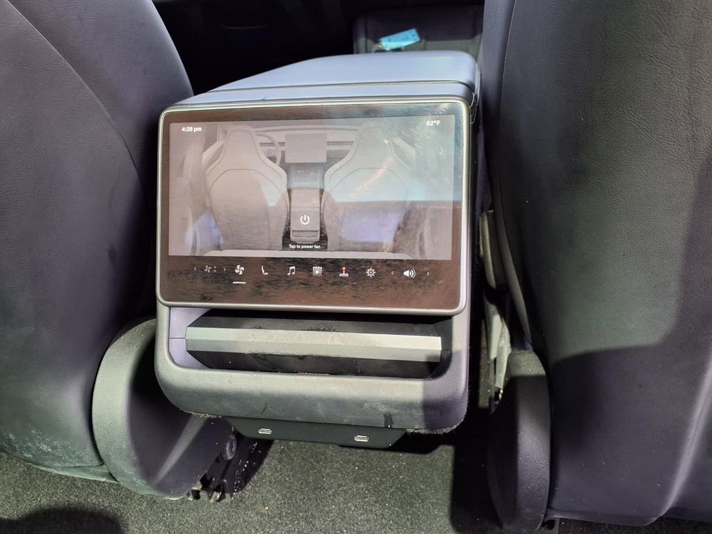 Used 2025 Tesla Model 3 Performance image 17