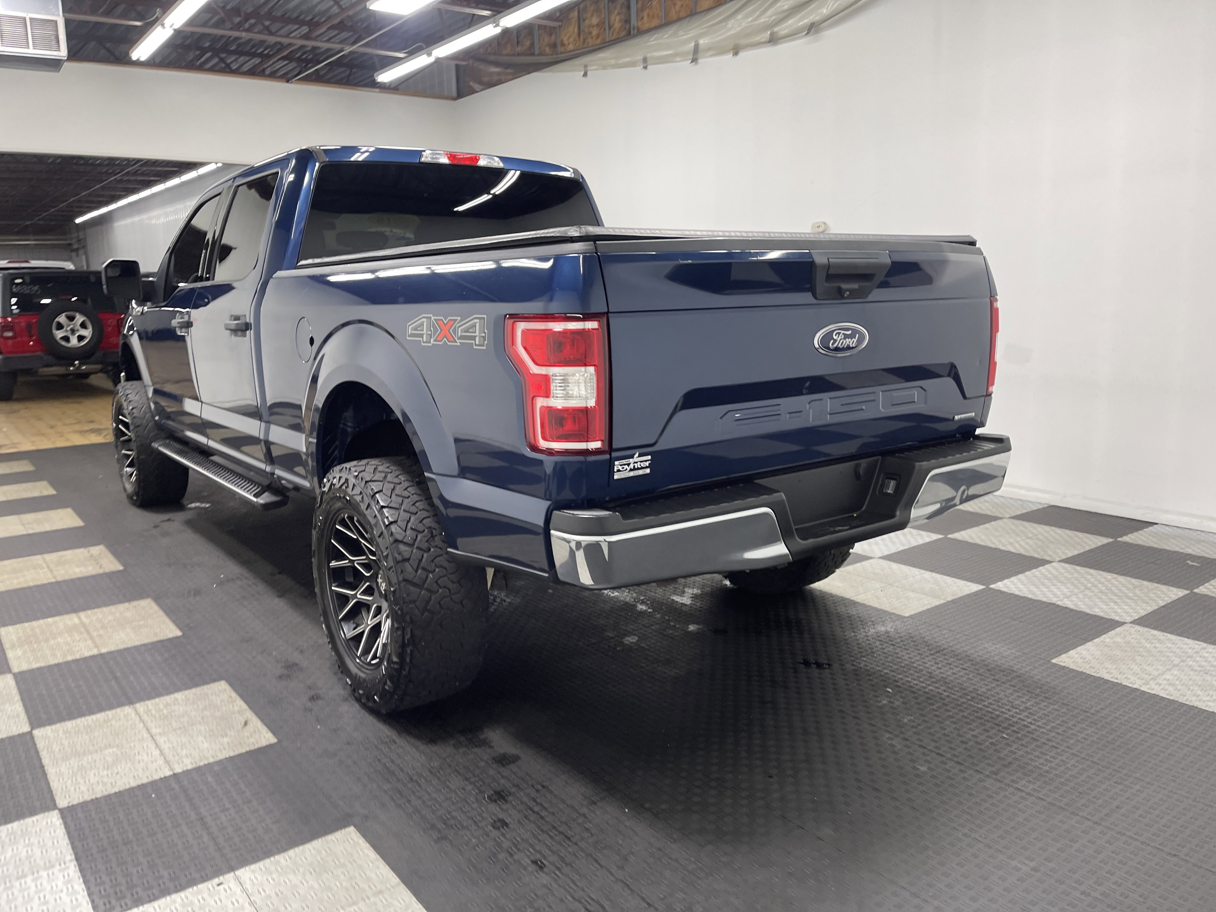 Used 2018 Ford F150 XLT image 2
