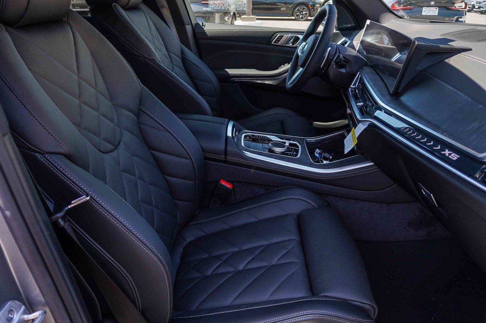 New 2026 BMW X5 sDrive40i w/ M Sport Package image 19