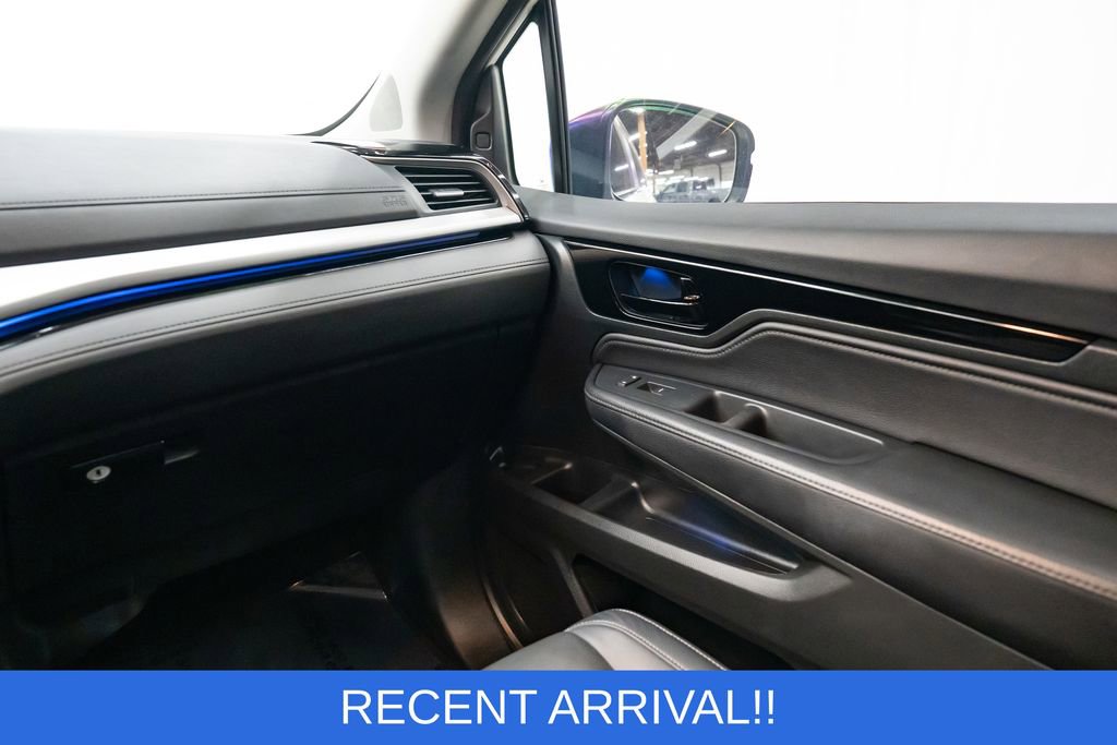 Used 2023 Honda Odyssey Touring image 12