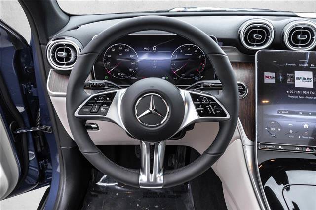 Used 2026 Mercedes-Benz GLC 300 4MATIC image 13