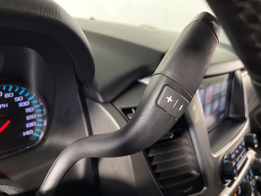 Used 2019 Chevrolet Tahoe LT w/ LT Signature Package RWD image 22