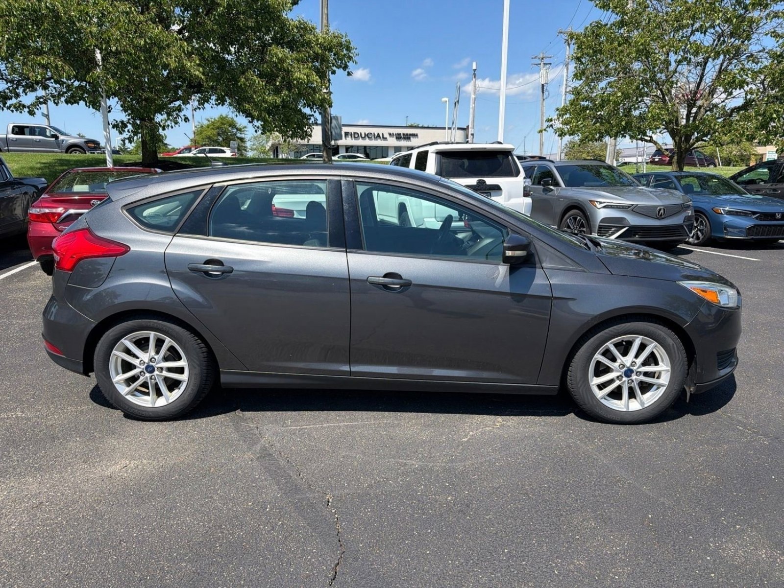Used 2016 Ford Focus SE w/ Reverse Sensing Package FWD image 26