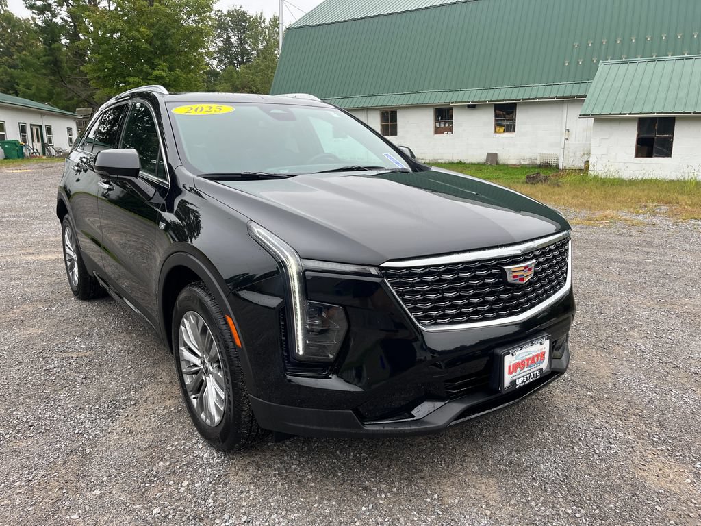 Used 2025 Cadillac XT4 Premium Luxury AWD/4WD image 1