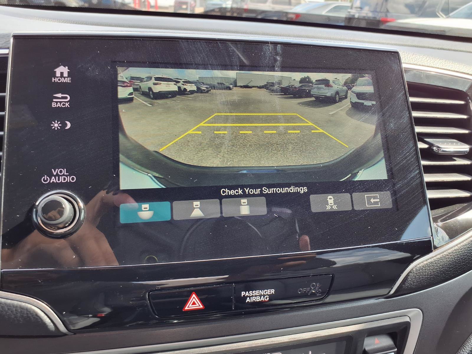 Used 2023 Honda Passport EX-L image 6