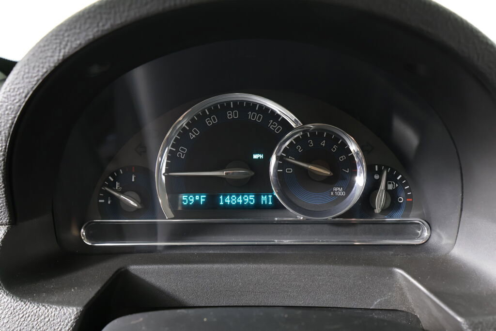 Used 2010 Chevrolet HHR LT image 30