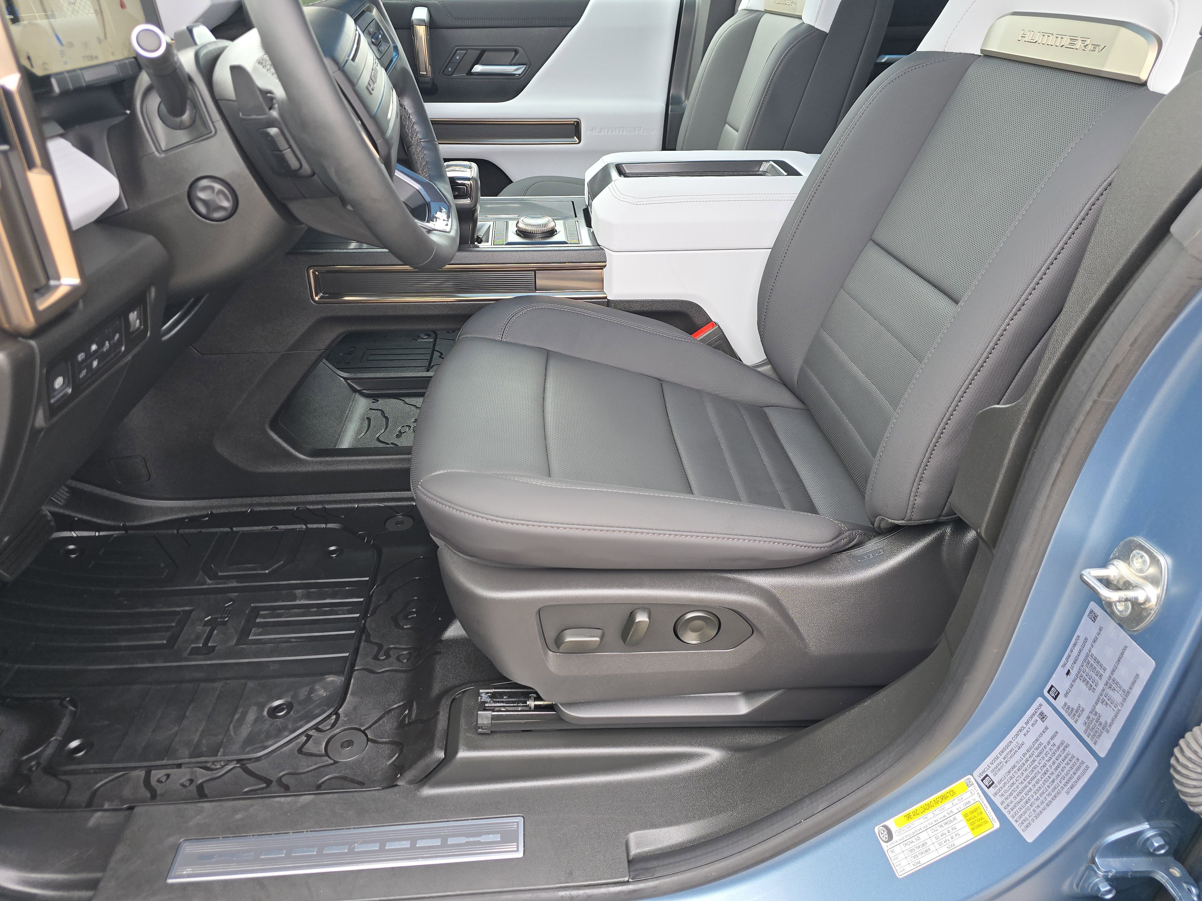 Used 2024 GMC Hummer EV 3X w/ Omega Edition image 18