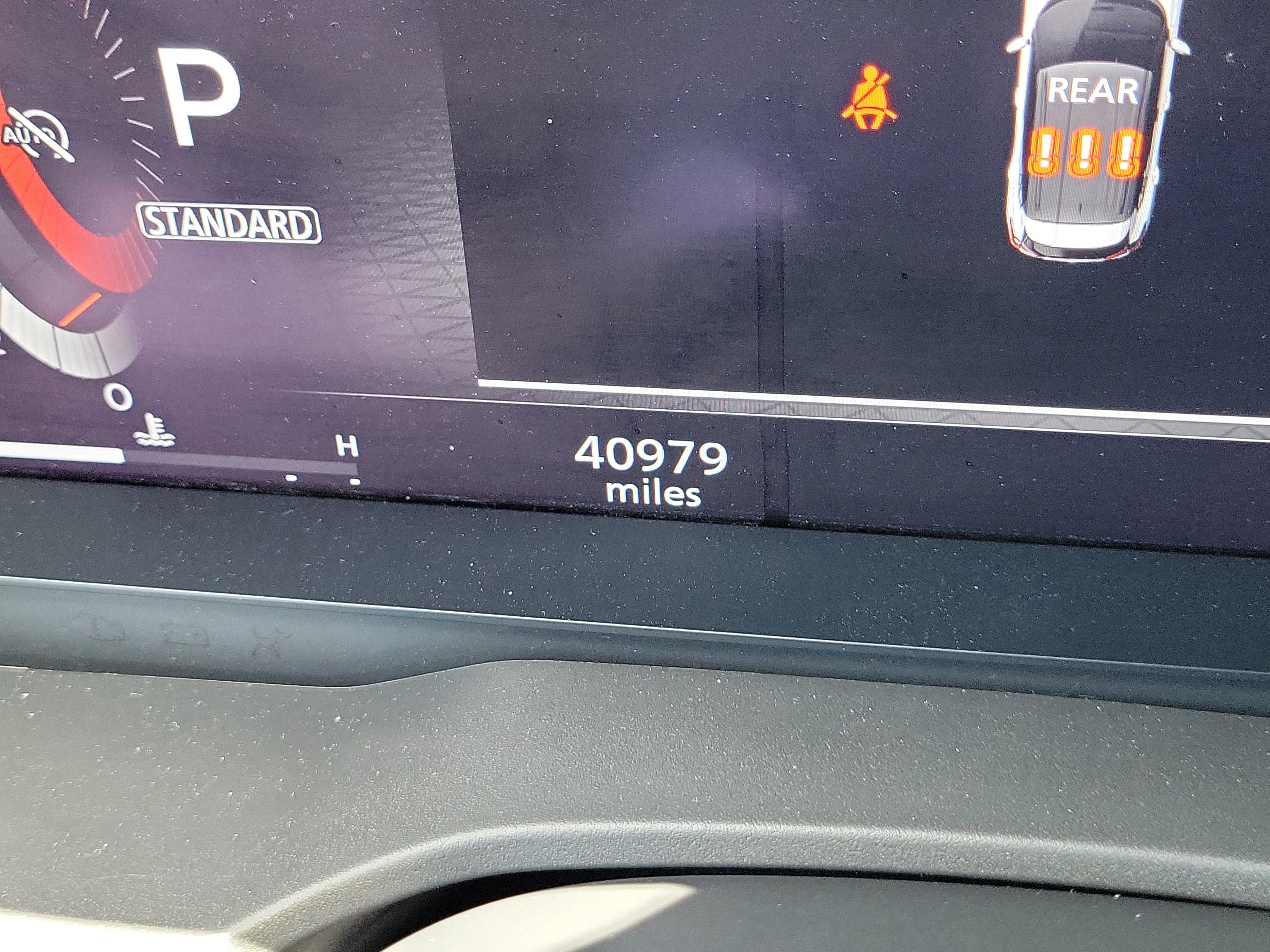 Certified 2025 Nissan Rogue SL FWD image 27