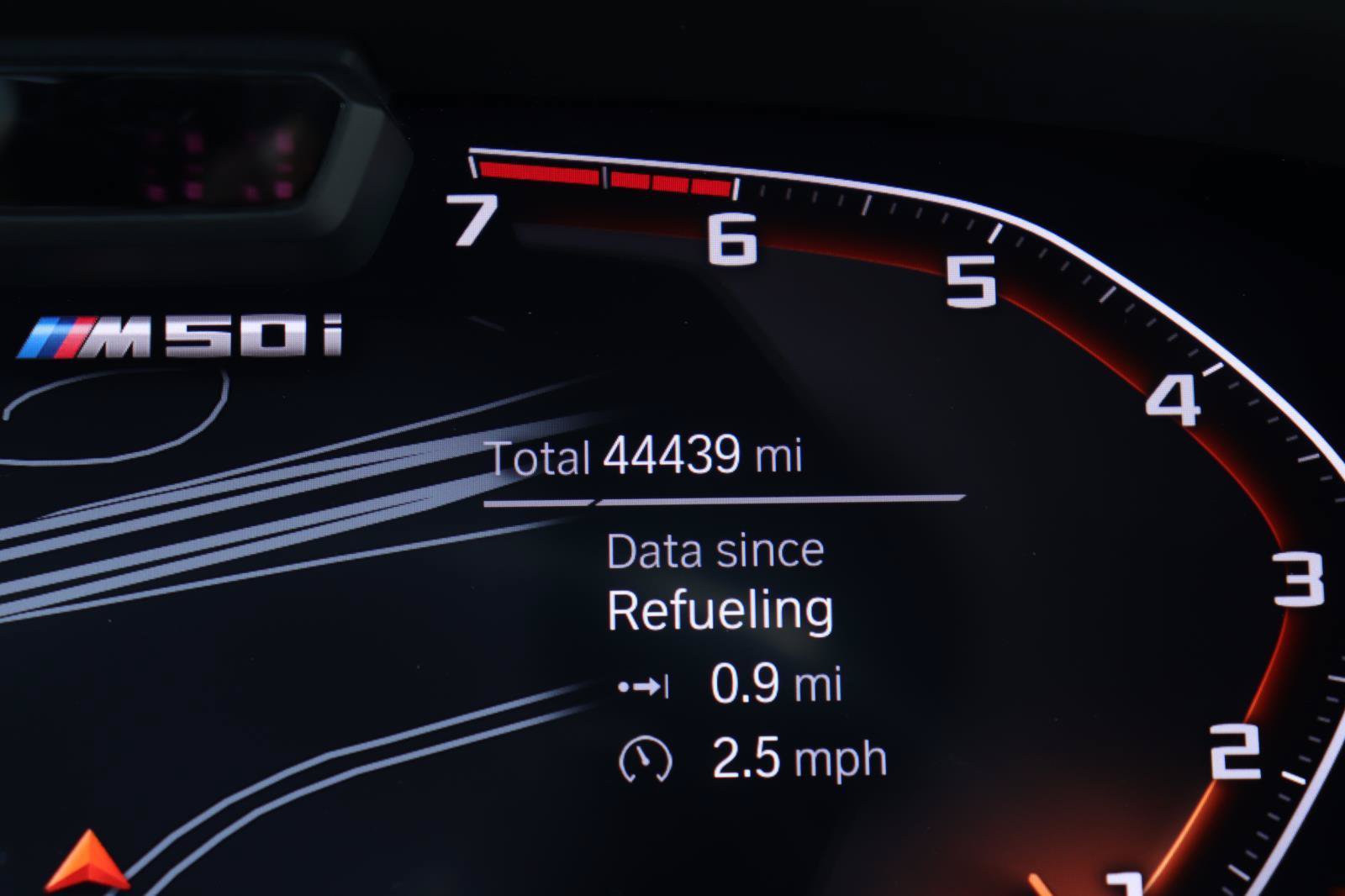 Used 2022 BMW X6 M50i AWD/4WD image 31