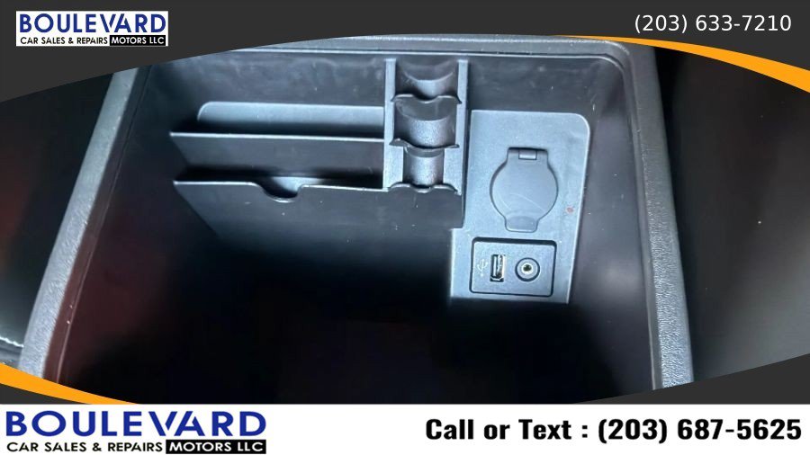 Used 2014 Nissan Xterra PRO-4X w/ Pro-4x Leather Package AWD/4WD image 20