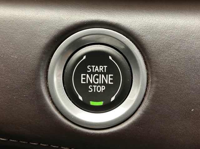 Used 2022 Cadillac Escalade ESV Sport Platinum image 23