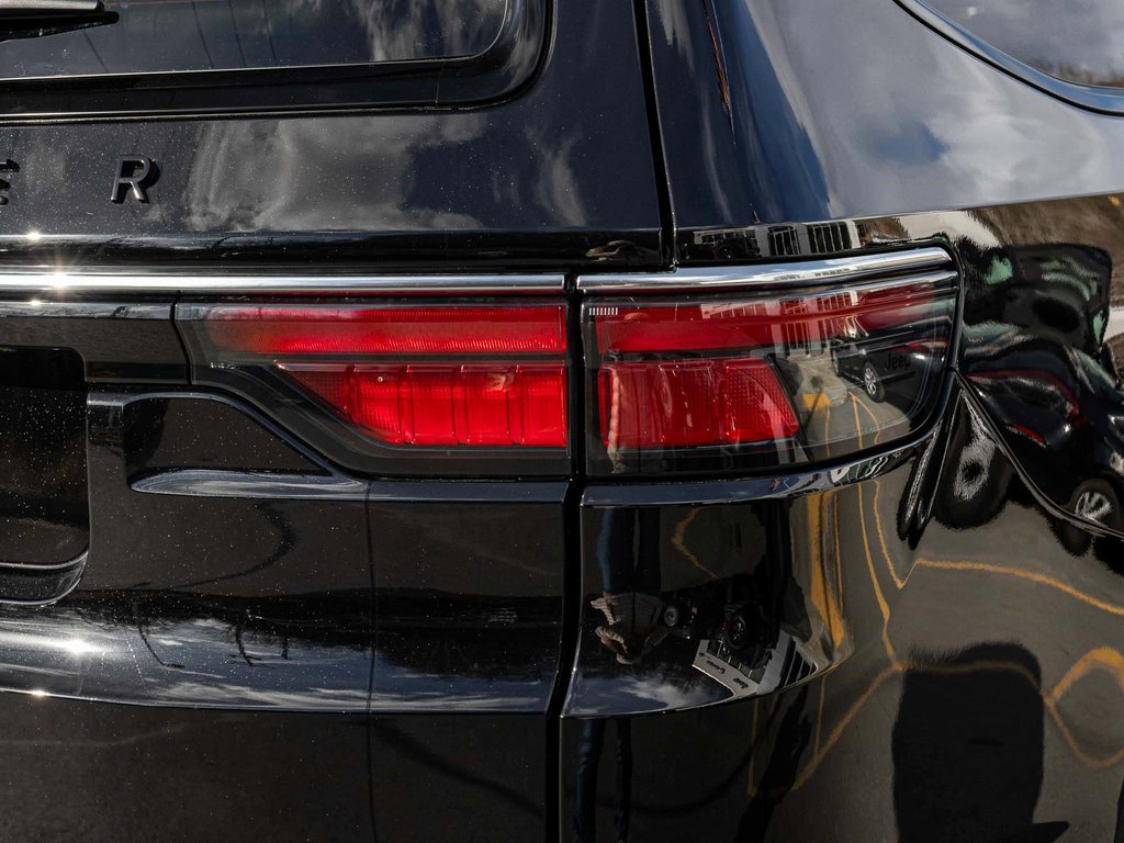 New 2025 Jeep Wagoneer Series III image 40