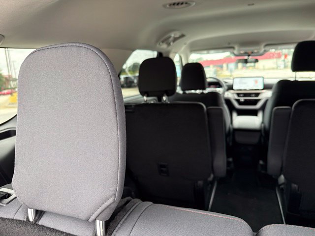 New 2026 Ford Explorer Active RWD image 20