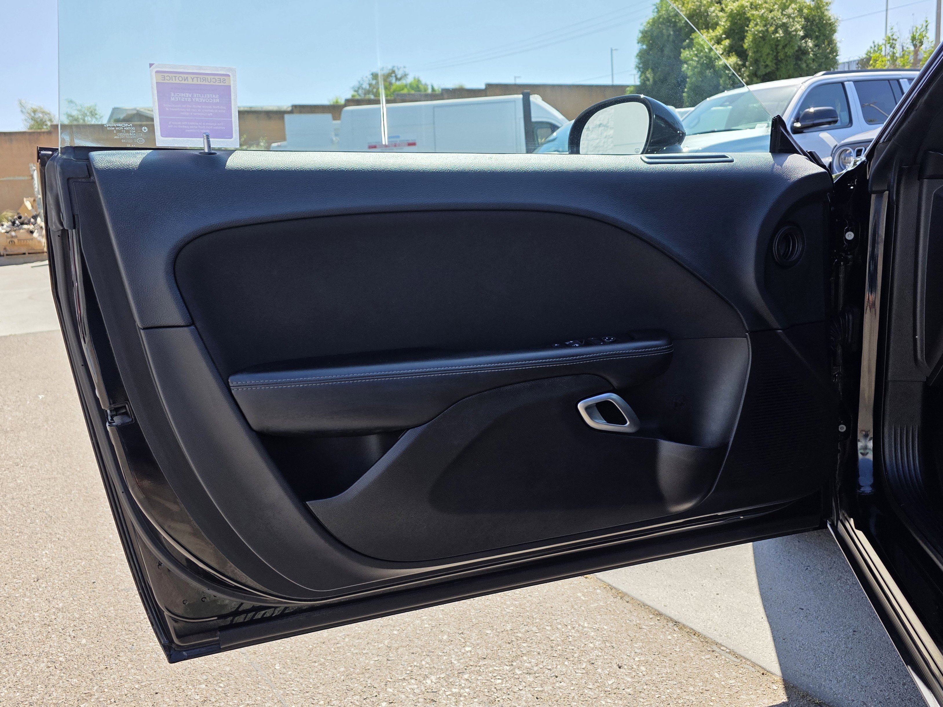 Used 2019 Dodge Challenger R/T w/ Driver Convenience Group RWD image 11