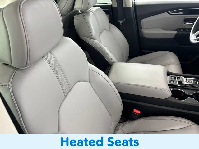 Certified 2025 Honda Pilot Touring image 16