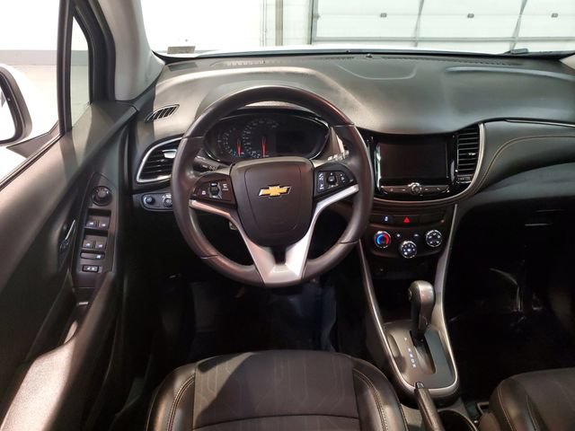 Used 2021 Chevrolet Trax LT w/ Sport Edition AWD/4WD image 15