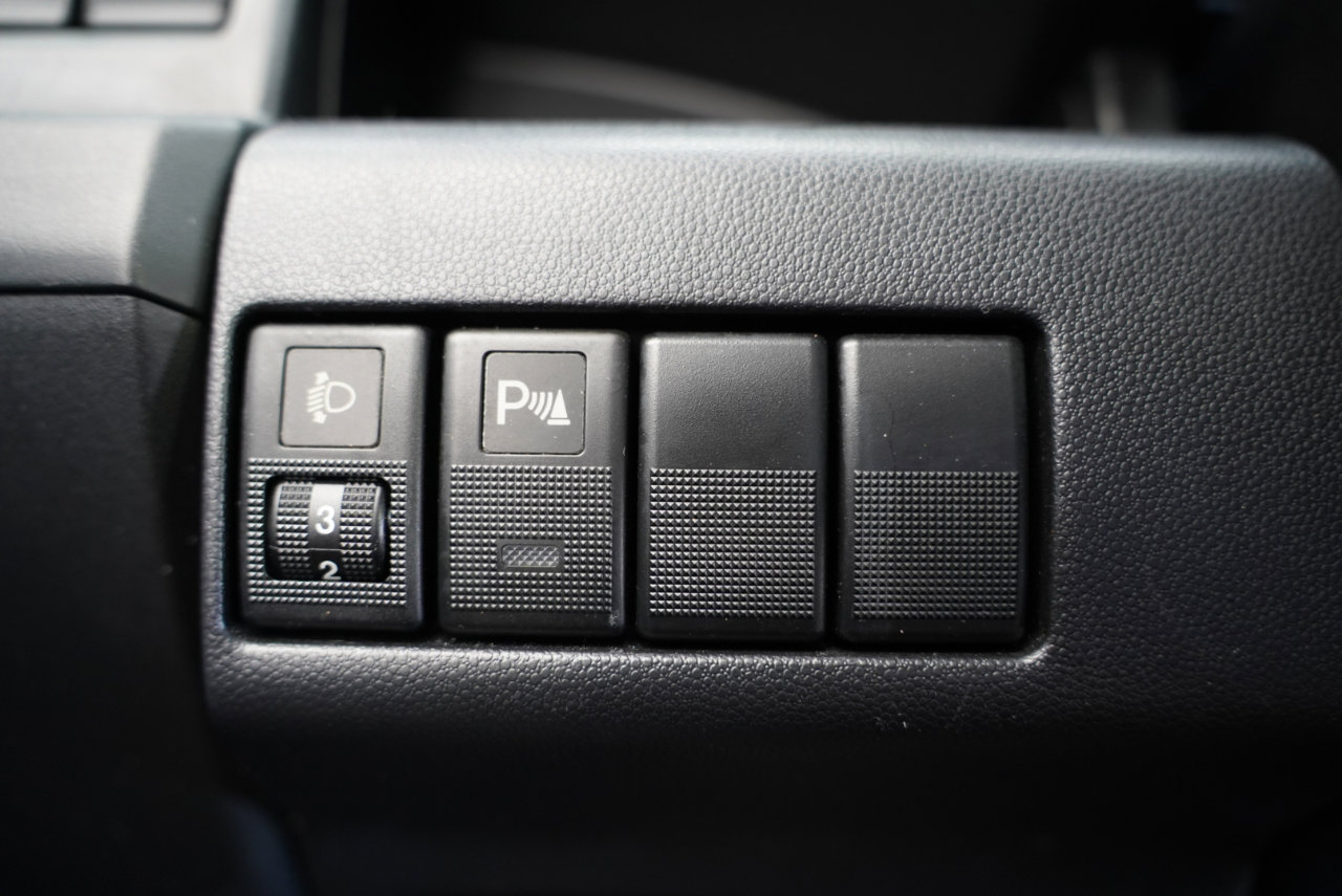 Used 2014 MAZDA MAZDA5 Grand Touring image 23