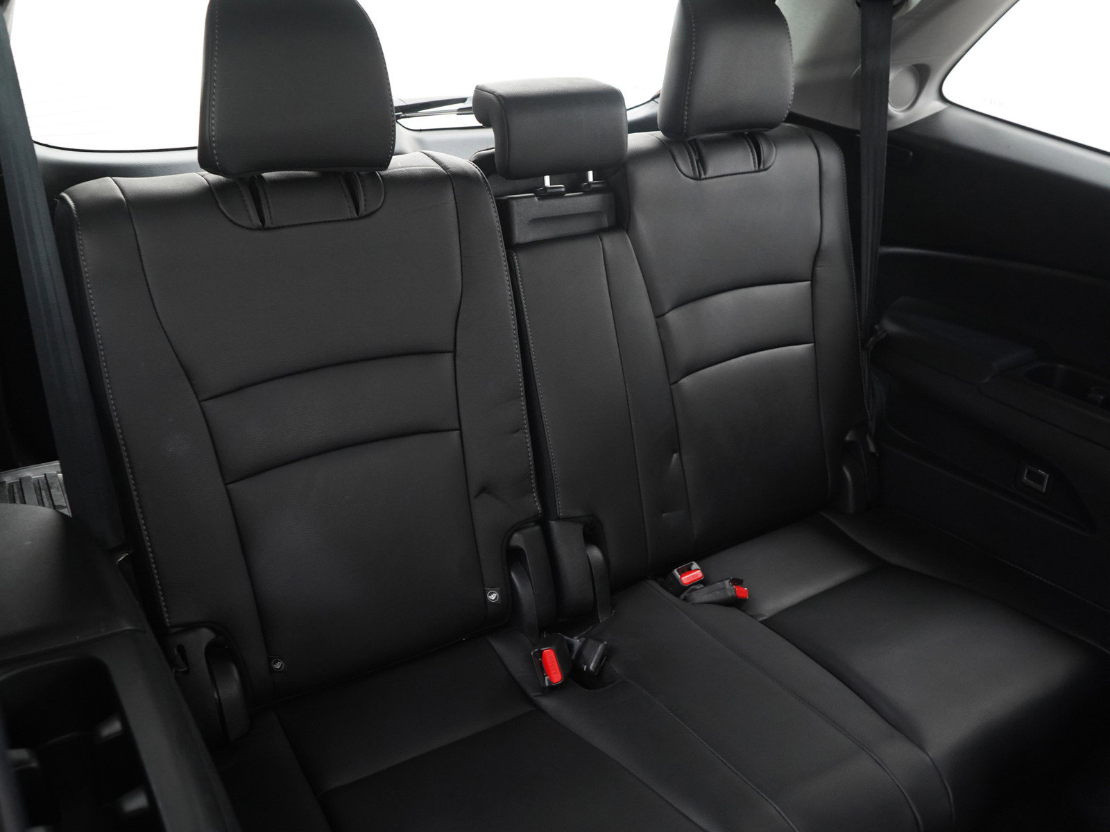 Used 2020 Honda Pilot Touring image 16