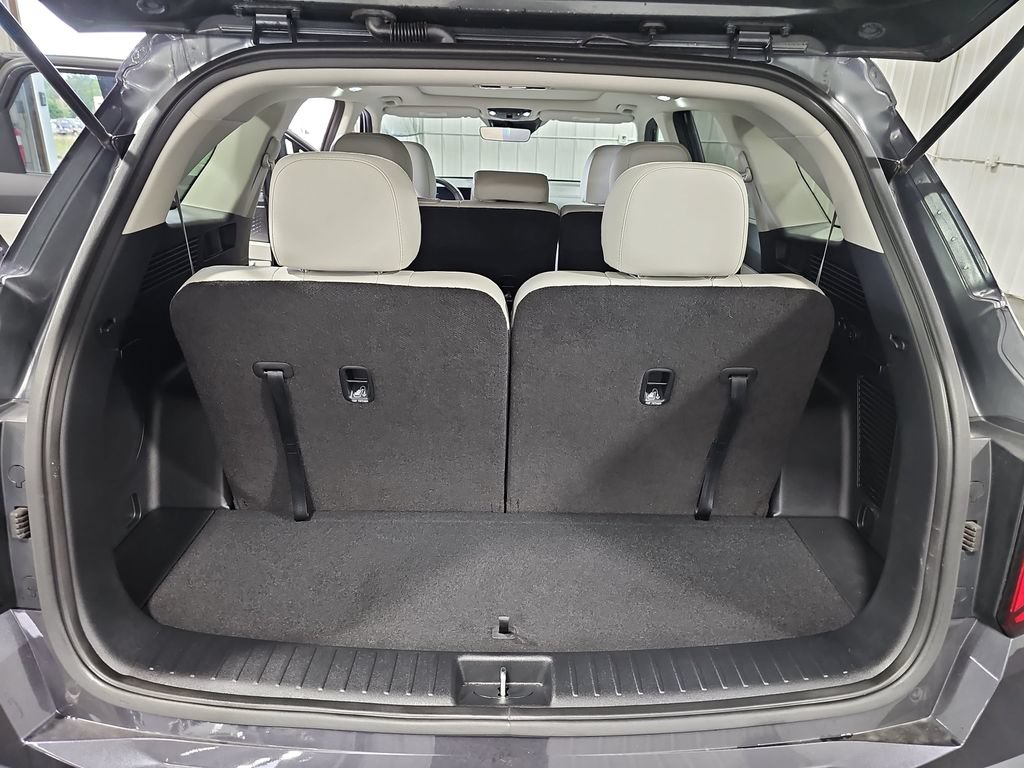 Used 2025 Kia Sorento S w/ Panoramic Sunroof Package FWD image 13
